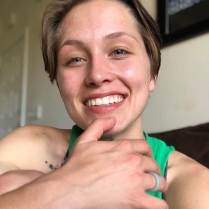 Meet your Posher, Jessica